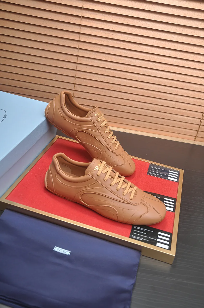 Men's shoes 💰560💶【PRADA】Prada casual shoes for couples, originally developed 1:1, made of high-mercerized cowhide with imported cowhide, silk sheepskin lining, rubber outsole, comfortable and soft on the feet, size for women: 35 to 40. Male 38 to 48💰🔥🔥🔥🔥🔥